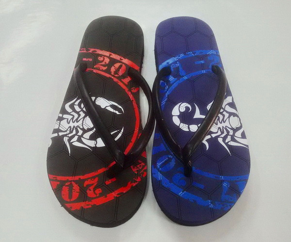 PU strap football looking insole new mens flip flops